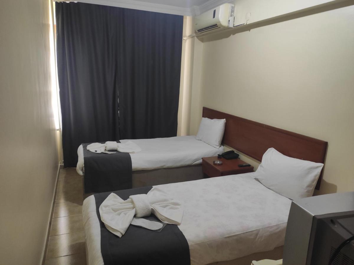 Sah Otel อิสตันบูล ภายนอก รูปภาพ
