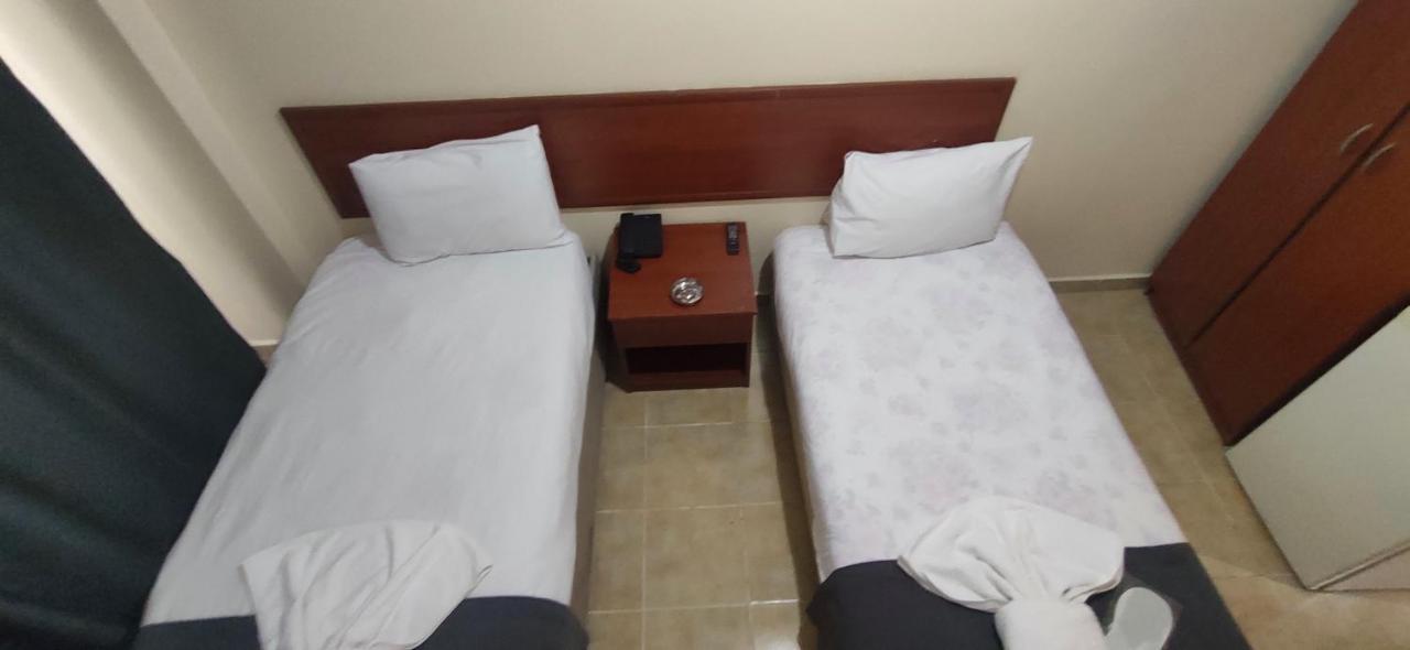 Sah Otel อิสตันบูล ภายนอก รูปภาพ