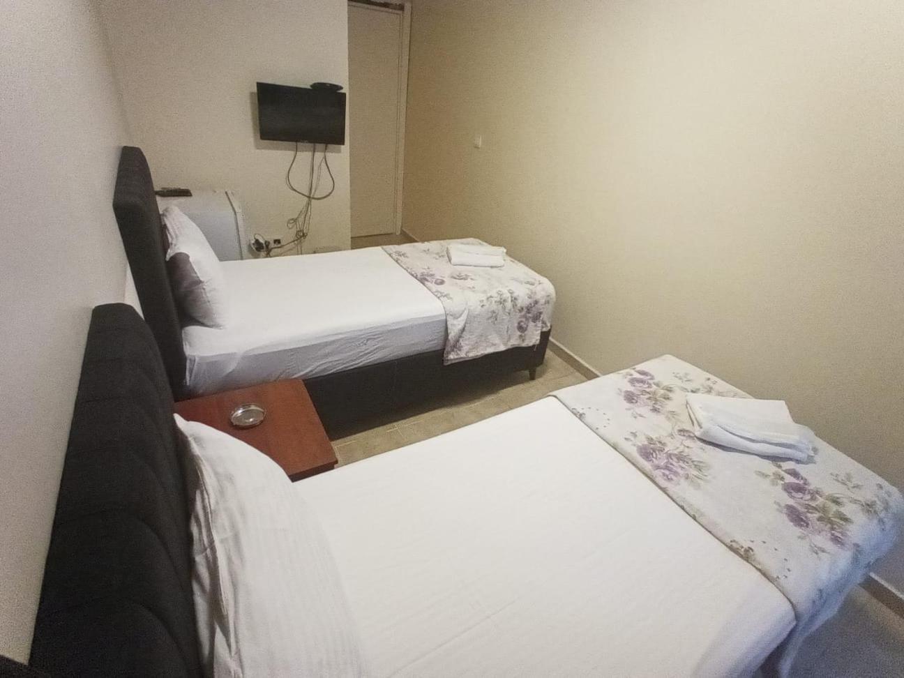 Sah Otel อิสตันบูล ภายนอก รูปภาพ