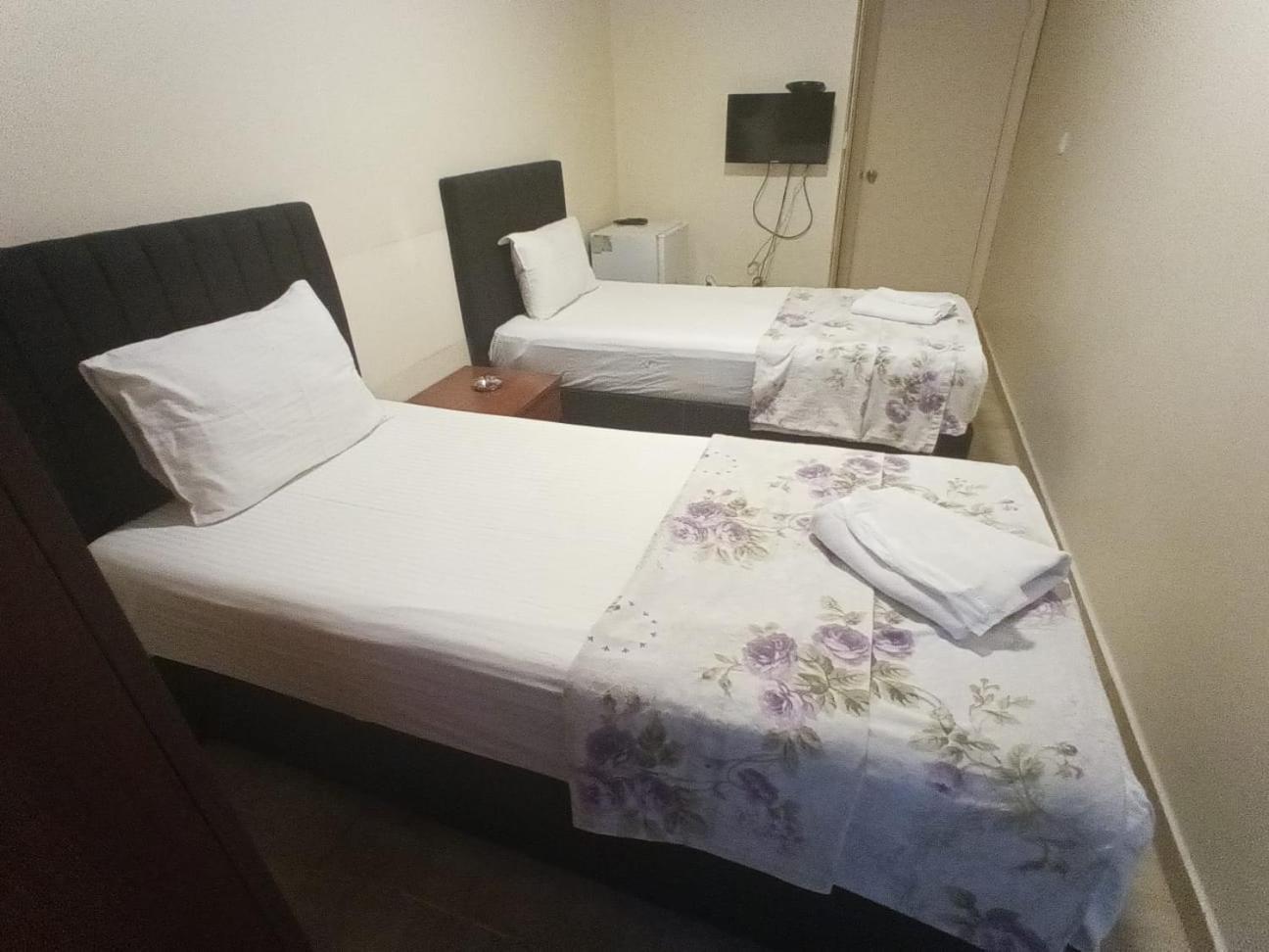 Sah Otel อิสตันบูล ภายนอก รูปภาพ